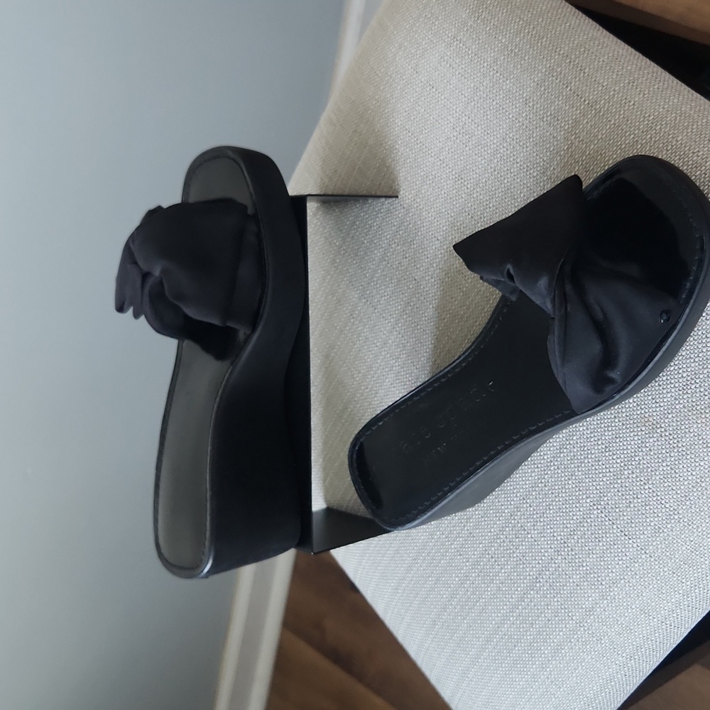 Kate Spade black bow slides